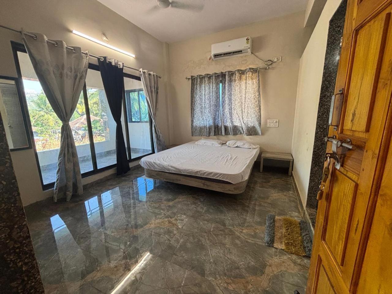 Harnai Shobhnath Home Stay חדר תמונה